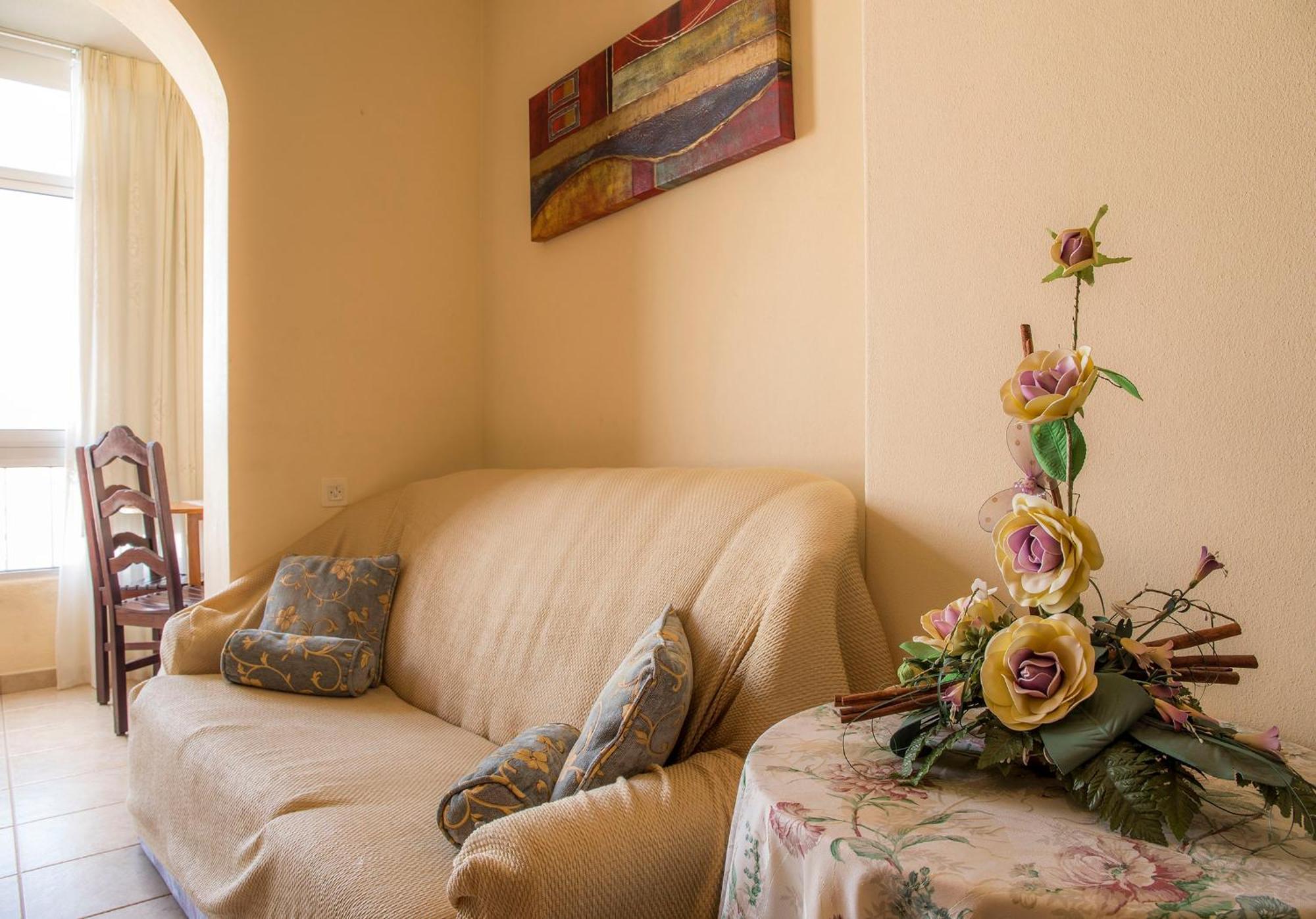 Apartment B32 -
