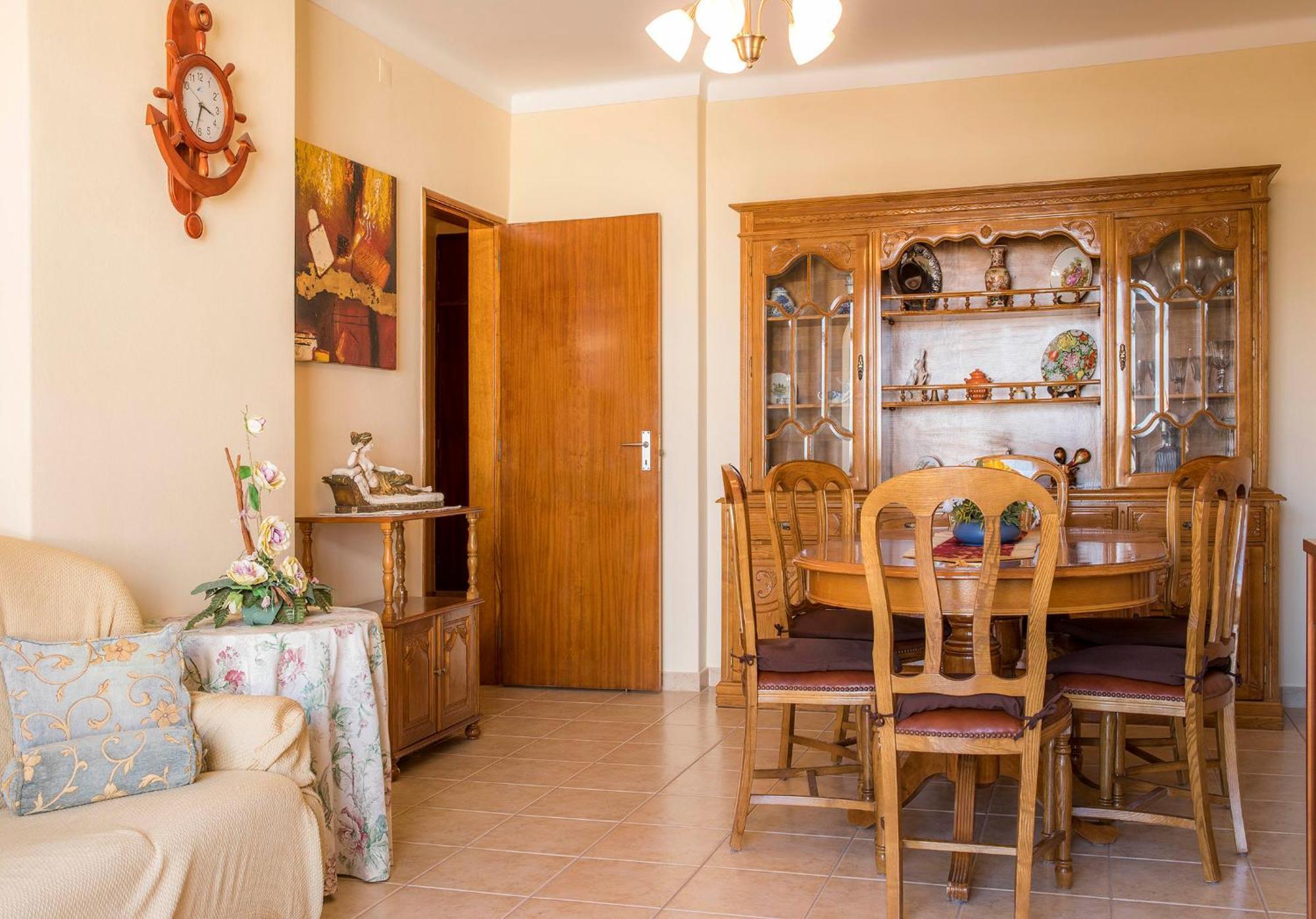 Apartment B32 -
